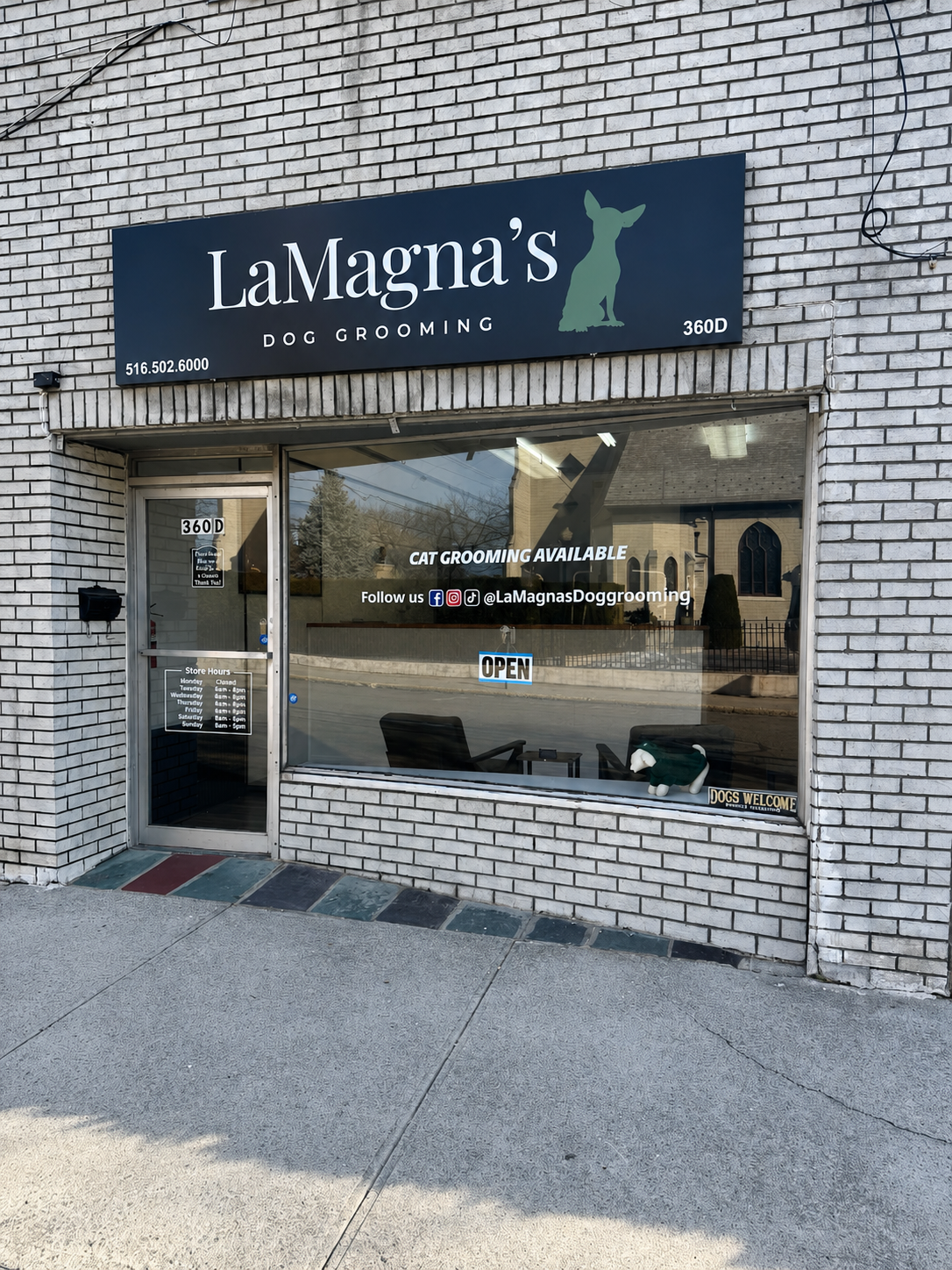 Storefront of LaMagna's Dog Grooming at 360D Jericho Turnpike, Floral Park, NY 11001